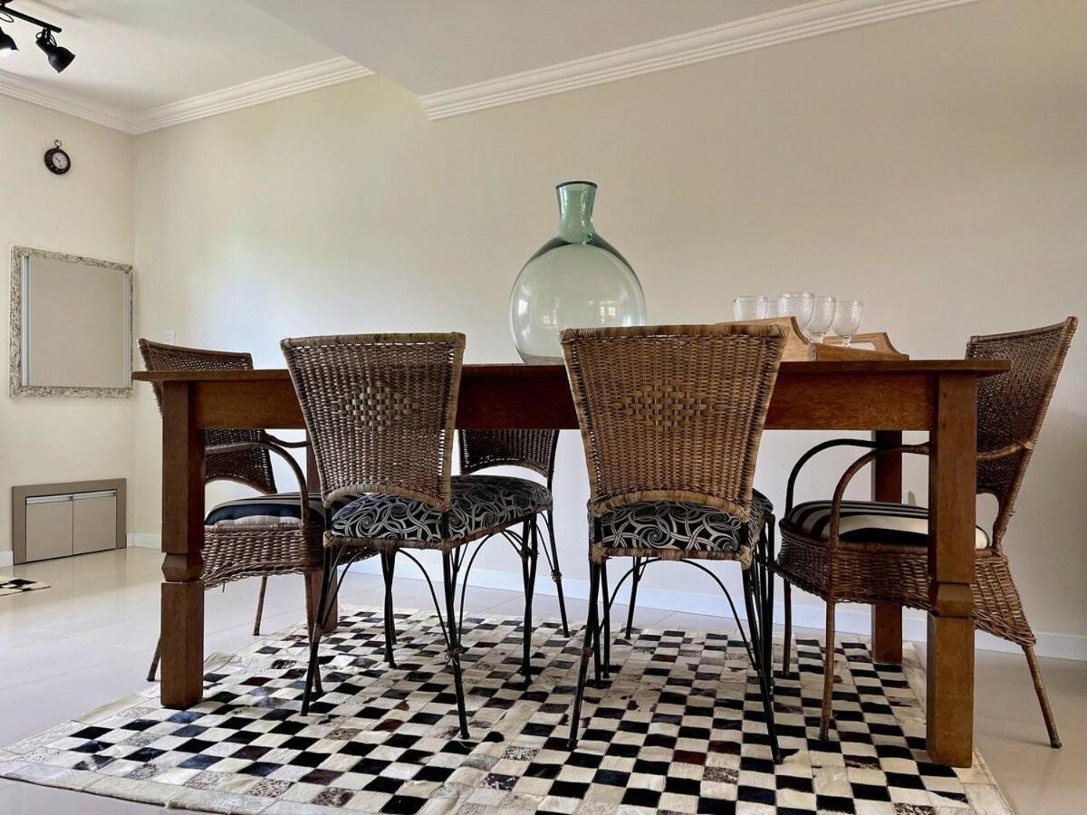 Casa Triplex 3 Dorm A 6Qd Rua Coberta Canela Dış mekan fotoğraf